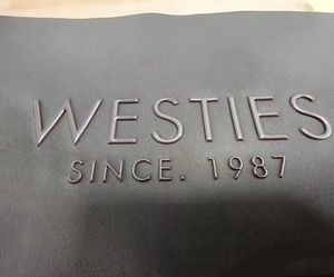 Timbratura a caldo ad alta frequenza 3D per abbigliamento abbigliamento T shirt cappellini - Product Image 6