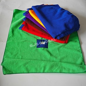 Paño de Microfibra Resistente para Limpieza de Pisos, 45*70cm, Extra Grande, Grueso, con Orificios Reforzados para Máxima Durabilidad - Product Image 1