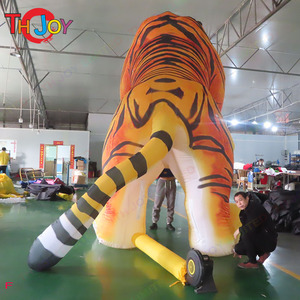 Tigre gonflable personnalisé de 5 m de haut, accrocheur, en nylon, avec souffleur d'air pour une exposition spectaculaire du Nouvel An - Product Image 5