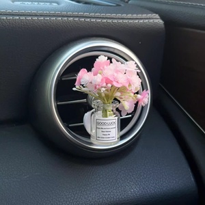 Diffuseur de parfum créatif pour grille d'aération de voiture, style frais, en forme de fleur de gypsophile, avec bouteille d'aromathérapie - Product Image 6