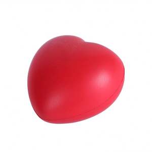 Bola antiestrés de PU con forma de corazón promocional personalizada con logotipo impreso 7*7*5cm unisex - Product Image 3