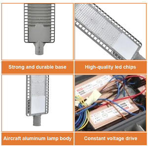 Alimentation électrique extérieure <span class=keywords><strong>de</strong></span> rue <span class=keywords><strong>de</strong></span> poteau léger <span class=keywords><strong>de</strong></span> Noël commercial imperméable traditionnel pour le réverbère <span class=keywords><strong>de</strong></span> LED <span class=keywords><strong>avec</strong></span> le <span class=keywords><strong>détecteur</strong></span> <span class=keywords><strong>de</strong></span> <span class=keywords><strong>mouvement</strong></span> - Product Image 4