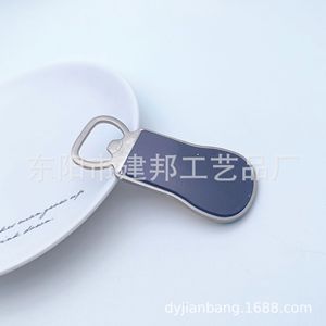 Imanes y abridores de botellas de aleación de zinc personalizados de fábrica con temática turística: Barcelona (España), Francia e Italia. - Product Image 4