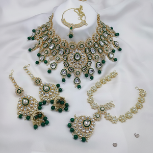 Ensemble de collier en plaqué or avec pierre Kundan et Meenakari Semi-Bridal Parure 10573996 Bijoux fins - Product Image 2