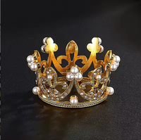 Strass-Tiara Tortendekoration Kristallkrone mit Perlen-Akzenten für Hochzeit Valentinstag Geburtstag Kuchendekoration