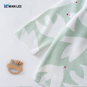 Set Comodo in Velluto a Coste per Bambine - Top a Maniche Lunghe + Pantaloni, <span class=keywords><strong>Età</strong></span> 3 Anni, Motivo Piccione/Uccello, Alta Qualità, Design Personalizzati - Product Image 3