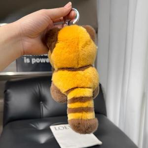 Llavero de piel auténtica de <span class=keywords><strong>panda</strong></span> rojo para niños, colgante para llaves de coche que brinda confort - Product Image 6