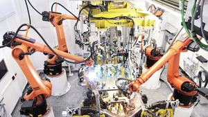 Station de travail KUKA KR20 pour l'inspection et le tri guidés par la vision, solution économique intégrant la vision industrielle - Product Image 2