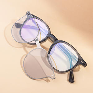 Gafas de Sol ZT-2895 para Hombre, Montura Cuadrada TR, Lentes de PC con Protección UV400 Clase 2, Color Negro, Diseño Moderno - Product Image 4