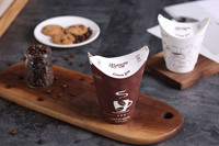 Aangepaste Logo Deksel Gratis Lage Kosten Elimineren Splash Wegwerp Koffie Smile Cup Enkele Dubbele Wand Pla Gecoate Vlinder Papieren Beker
