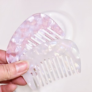 Peigne à cheveux en acétate pour femmes, petit peigne de poche, peigne de voyage portable, accessoire capillaire minimaliste - Product Image 5