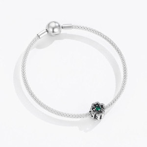 Abalorio de Plata S925 con Trébol de Cuatro Hojas de la Suerte, Flor Hueca con Circonita Verde CZ, Bañado en Rodio, para Pulsera DIY, Regalo para Mujer - Product Image 5