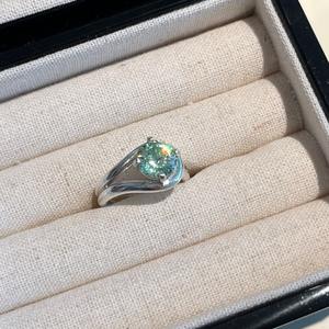 Bague en argent pur S925 de luxe léger, nœud, diamant de haute qualité incrusté, vert olive, design unique de niche, bague d'index, bagues tendance - Product Image 5