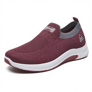 Nouvelles chaussures de marche pour femmes, respirantes, légères, à enfiler, avec empeigne en mesh, antidérapantes, à semelle souple, résistantes à l'usure - Product Image 1
