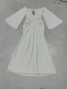 Elegante Vestido de Noche Estilo Sirena con Escote en V y Mangas Acampanadas Fruncidas de Lujo con Retazos para Fiesta de Boda - Product Image 6