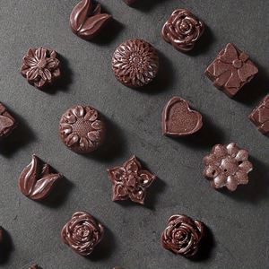 Moules à bonbons en forme de fleurs, <span class=keywords><strong>moule</strong></span> en silicone pour chocolat, qualité alimentaire, antiadhésif, pour la cuisson, les glaçons, le <span class=keywords><strong>beurre</strong></span>, la gelée - Product Image 5