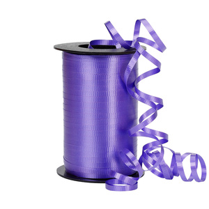 Ruban en plastique imprimé métallique noir, rouge, vert, super long, 500 yards, en PP, pour ballons et décorations - Product Image 3