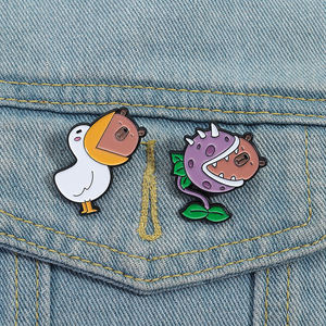 Pin de Esmalte de Capibara con Pato y Planta, Divertido Broche de Animal, Joyería de Regalo para Niños y Amigos, Venta al por Mayor - Product Image 2