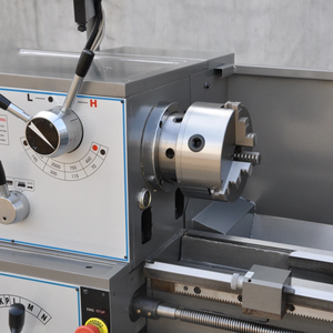 เครื่องกลึงโลหะแนวนอนอัตโนมัติความแม่นยำสูงสำหรับงานหนัก รุ่น Torno Lathe Horizontal แบบแมนนวล - Product Image 3