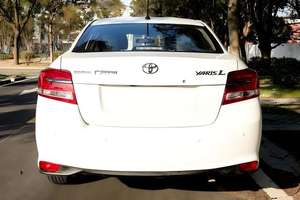 <span class=keywords><strong>YARIS</strong></span> L Zhixiang Modèle 2020 1.5L CVT Édition de pointe 5 places, Voiture d'occasion à aspiration naturelle, Conduite à gauche, Jantes R15 - Product Image 3