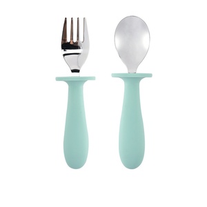 Set di Piatti per Bambini in Silicone Ecologico Senza BPA, Grado Alimentare, con Cucchiaio e Forchetta in Acciaio Inossidabile per l'Alimentazione dei Neonati - Product Image 6