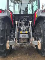 Tracteur à quatre roues motrices Miesefox 1404, avec cabine fermée et climatisation