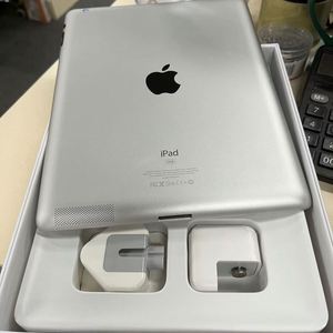 แท็บเล็ตมือสองคุณภาพสูงปลดล็อคขายส่งสำหรับ iPad 3 อุปกรณ์ WIFI มือสอง - Product Image 1