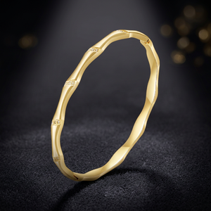 Bracelet en acier inoxydable de luxe, non ternissant, avec placage or 18 carats et zircon, pour femmes, prix d'usine de gros UM Jewelry - Product Image 3