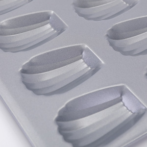 Moule à gâteau en forme de coquille à 12 cavités, plaque de cuisson antiadhésive pour la préparation de desserts à la maison, gris spatial - Product Image 3