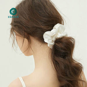 Groothandel 100% Pure Moerbei Zijde Satijn Haar Stropdassen Skinny Grote Zijden Haar Scrunchies In Rood - Product Image 3