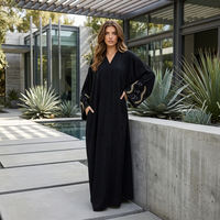 Abaya noire modeste pour femmes musulmanes, broderie dorée motif blé, robe islamique élégante décontractée et formelle en polyester, vente en gros