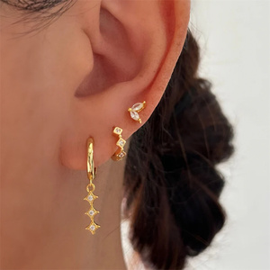 Nouvel arrivage : Boucles d'oreilles créoles dorées, lot de 3 pièces, avec pampilles, étoile à quatre branches et zircon géométrique - Product Image 4