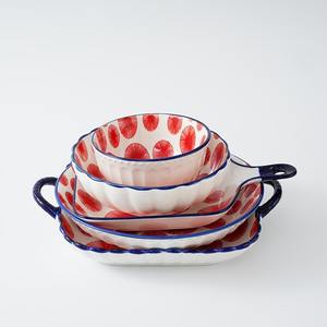 Juego de vajilla de cerámica con patrón radial rojo vibrante-Embellecedor azul versátil para el hogar Comedor Ensalada Servir Postre Sosteniendo y Cocina - Product Image 4