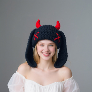 Cache-oreilles tricotés à la main, mignons, avec grandes oreilles de lapin et cornes de diable, chauds, pour festival, fête, unisexe, adulte, style écolière - Product Image 1