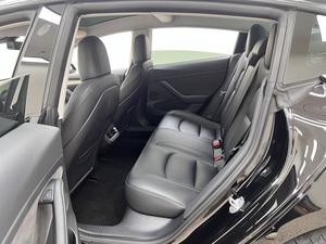 Voiture d'occasion <span class=keywords><strong>Tesla</strong></span> <span class=keywords><strong>Model</strong></span> <span class=keywords><strong>3</strong></span> RWD 2022, berline électrique d'occasion, conduite à gauche, automatique, luxueuse, robuste, économique, design sportif et high-tech - Product Image 6