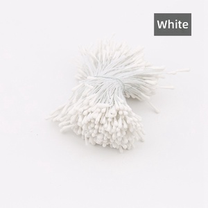 Matwsec 100 Piezas de Estambres de Plástico de 2 mm para Hacer Flores y Decoración de Bodas - Product Image 4