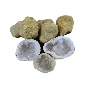 Wholesale Nature Crystal Geode Healing Stones Clear Agate Geode For Decoration