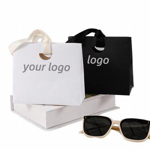 <span class=keywords><strong>Sac</strong></span> cadeau en gros pour bouquet, <span class=keywords><strong>sac</strong></span> d'emballage carré pour fleuriste, <span class=keywords><strong>sac</strong></span> épais pour livraison de pâtisseries, <span class=keywords><strong>sac</strong></span> en papier pour vin en gros - Product Image 1