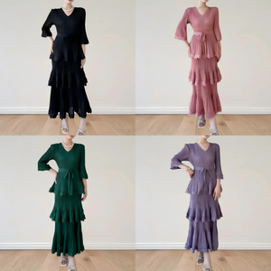 เดรสพลีทสีม่วงล้วนแบบเรียบง่ายสำหรับผู้หญิงไซส์ใหญ่ ขายส่ง เสื้อผ้าไซส์เดียว สไตล์เรียบหรู เหมาะสำหรับใส่ไปโบสถ์ - Product Image 2