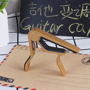 Capodastre de <span class=keywords><strong>guitare</strong></span> électrique multi-couleurs, style Folk <span class=keywords><strong>classique</strong></span>, acoustique, changement rapide, pince à clé - Product Image 4