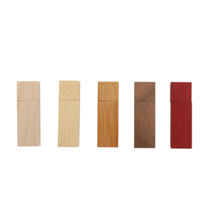Clé USB 2.0 rectangulaire en bois de 16 Go pour la photographie de mariage, avec logo personnalisé et boîte en bois - Product Image 3
