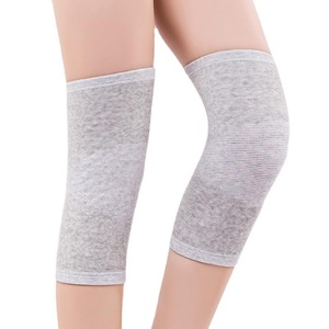 Genouillères et Manchons Thermiques Doux et Confortables pour le <span class=keywords><strong>Ski</strong></span>, le Cyclisme, le Camping, l'Arthrite et la Tendinite – Idéaux pour l'Hiver - Product Image 4