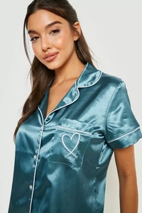 Ropa de dormir KY Famme, pijamas de seda personalizados con botones de talla grande, conjunto de lujo para mujer, manga corta - Product Image 4