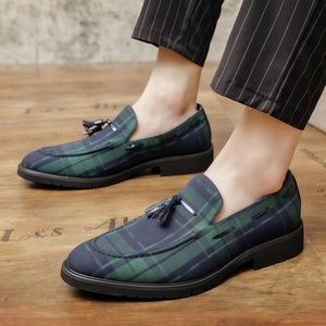 Mocassins classiques pour <span class=keywords><strong>hommes</strong></span> à bout pointu, grande taille, style décontracté et professionnel, doublure en peluche respirante - Product Image 4