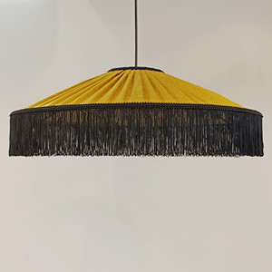 Tiffany soie sauvage Shantung in oro oliva, con frange nere, lampada a sospensione fatta a mano. - Product Image 3