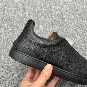 <span class=keywords><strong>Zapatos</strong></span> Deportivos Casuales de Cuero <span class=keywords><strong>para</strong></span> Hombre, Estilo Skateboarding y Senderismo, Suela Plana, Bajos, Color Beige, Tipo Mocasín, con Punta Blanca y Banda Elástica - Product Image 5