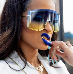 Gafas <span class=keywords><strong>de</strong></span> <span class=keywords><strong>sol</strong></span> <span class=keywords><strong>de</strong></span> gran tamaño con diseño <span class=keywords><strong>de</strong></span> <span class=keywords><strong>marca</strong></span> CE para mujer, gran templo ancho 2020, gafas <span class=keywords><strong>de</strong></span> <span class=keywords><strong>sol</strong></span> a la moda UV400 - Product Image 1