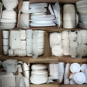 Service de table en céramique blanche <span class=keywords><strong>moderne</strong></span>, vaisselle portable, stock comprenant des assiettes et des bols, style <span class=keywords><strong>moderne</strong></span> - Product Image 1