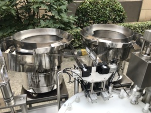 Máquina de Llenado y Tapado de 8 Cabezales, Línea de Producción Automática de Llenado de Líquidos, Equipo de Llenado de Perfume, Alcohol y Jarabes - Product Image 4