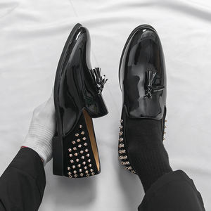 Mocasines Negros con Borlas y Remaches para Hombre y Mujer, Tallas Grandes 37-48 - Product Image 5